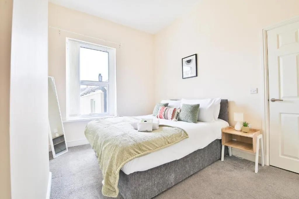 Apartment Stayright 3 Bedroom Home Near Central Cardiff - Sleeps 6 United Kingdom